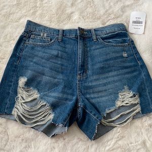 High rise 90s fit shorts